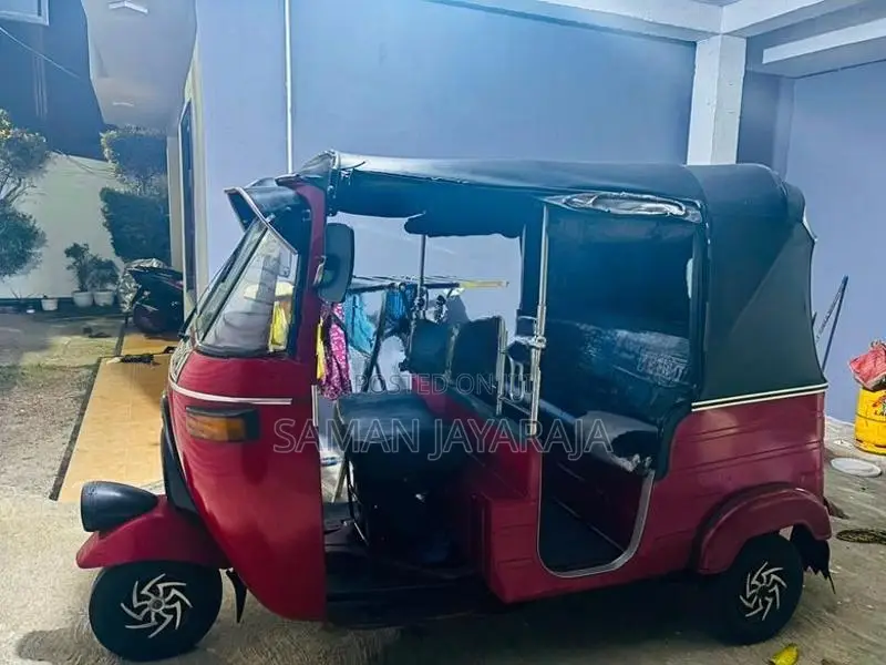 Bajaj RE 2007