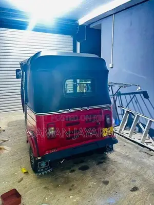 Bajaj RE 2007