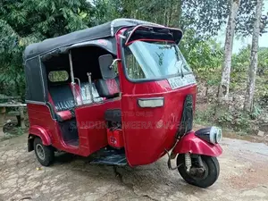 Bajaj RE 2005