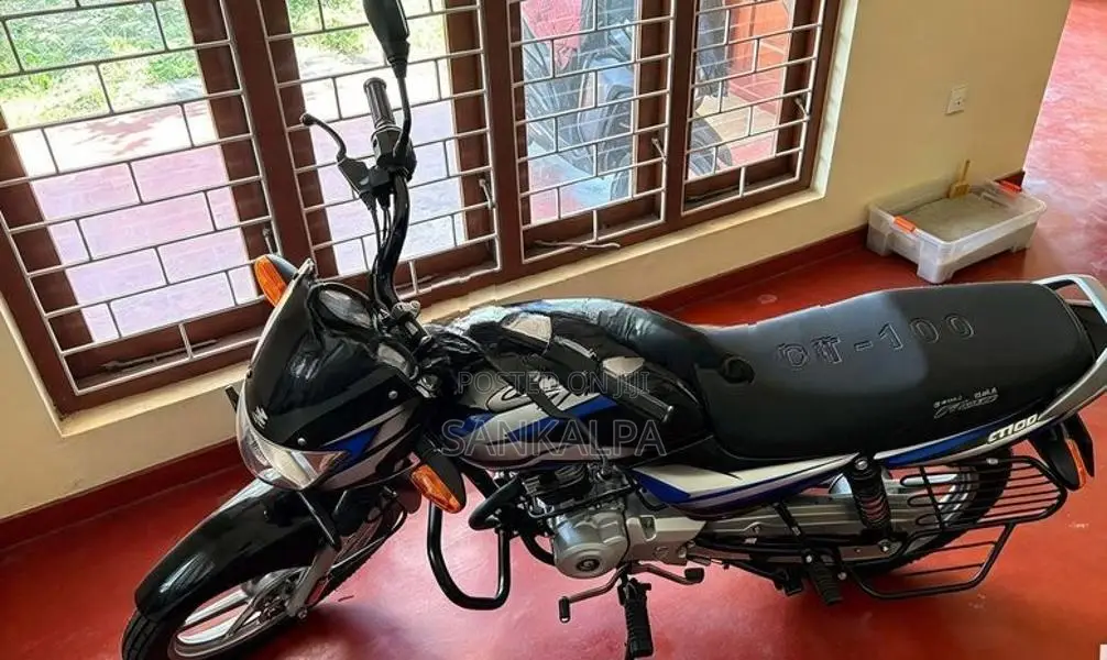 Bajaj CT100 2026