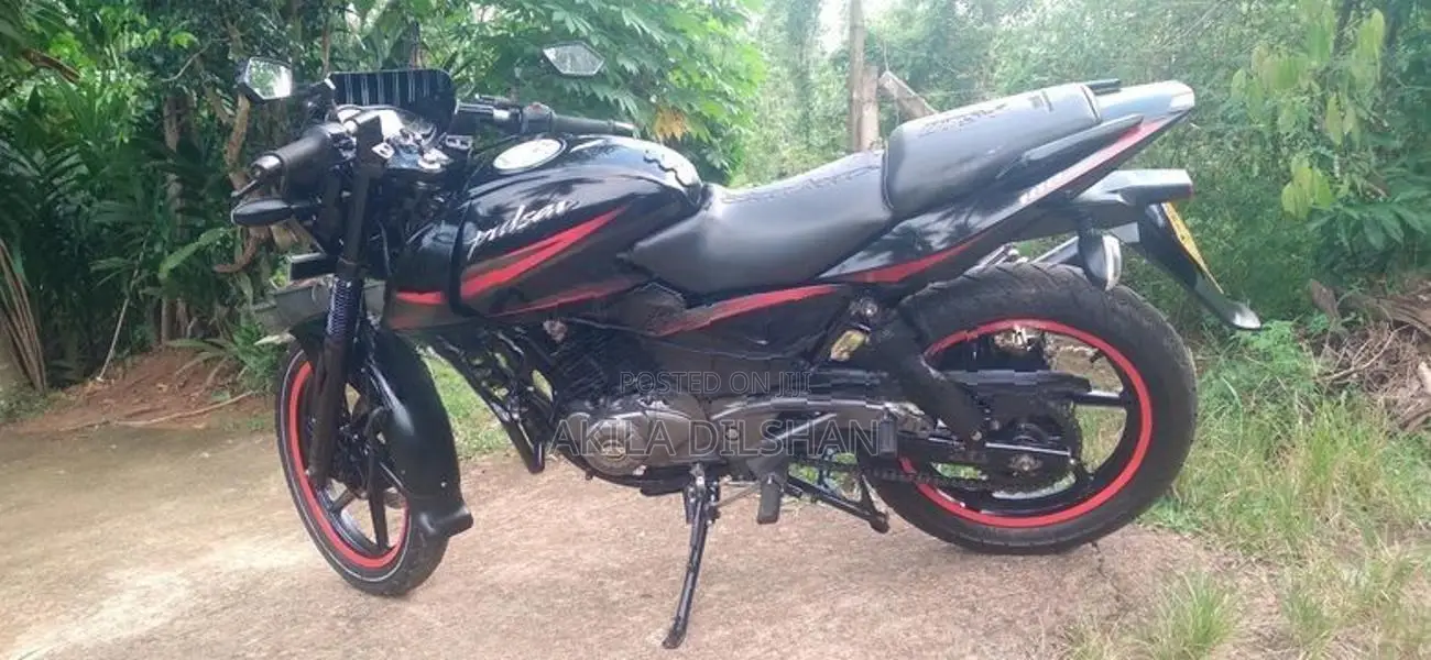 Bajaj Pulsar 180 Twin Disc 2017