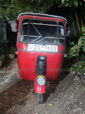 Bajaj RE 1989