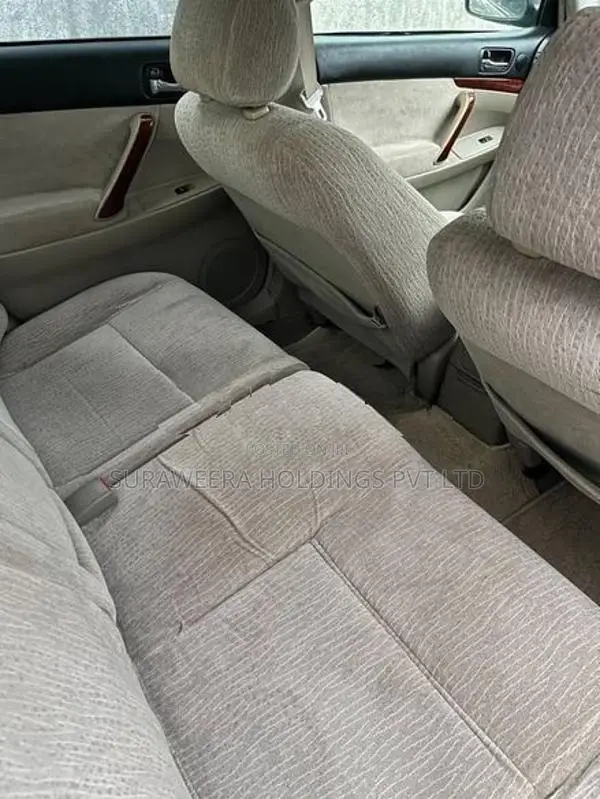 Toyota Premio 2006