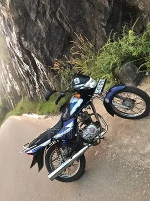 Bajaj CT100 2006
