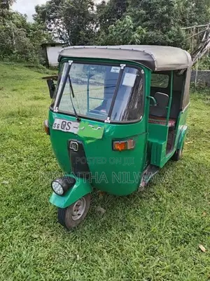 Bajaj RE 2009