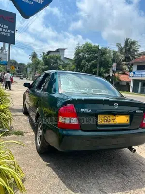 Mazda Familia 2000
