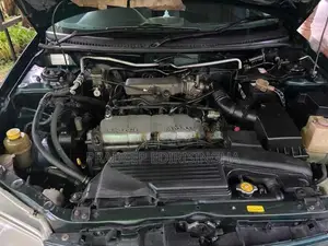 Mazda Familia 2000