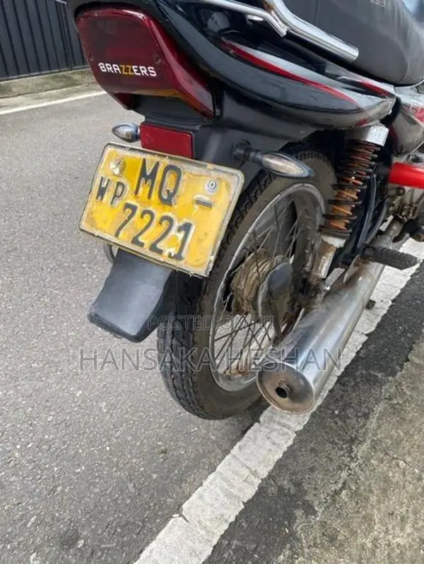 Bajaj CT100 2005