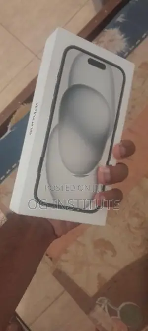 Apple iPhone 15 ZP/A (Used)