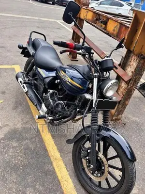 Bajaj Avenger 2018