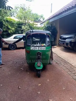 Bajaj RE 2006