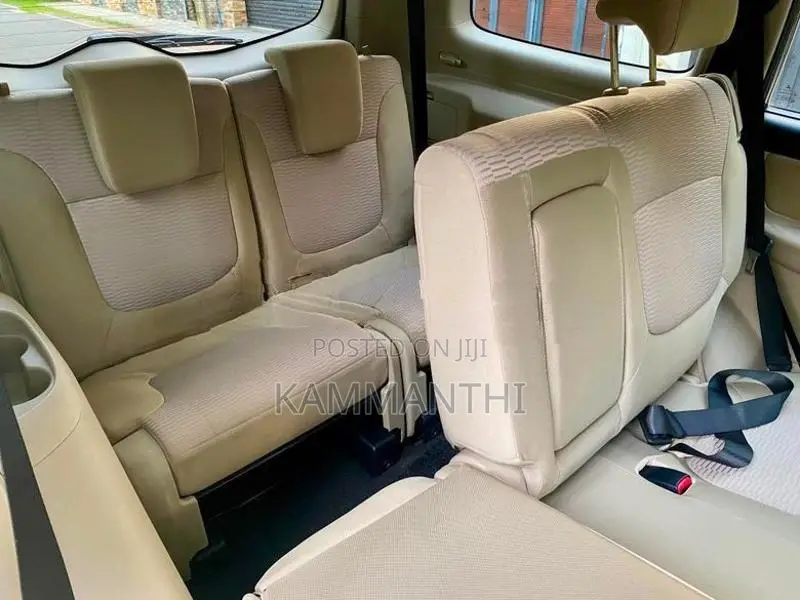 Mitsubishi Montero Sport 2012