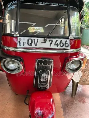 Bajaj RE 2010