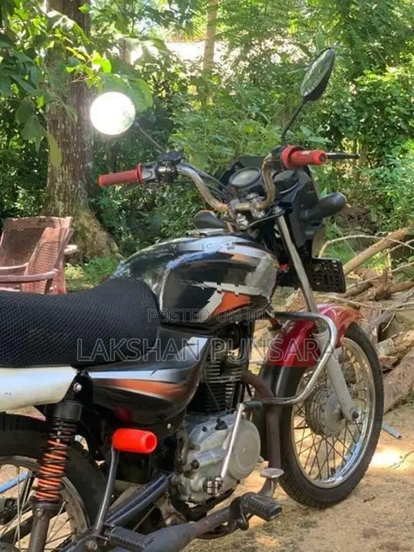 Bajaj CT100 2006