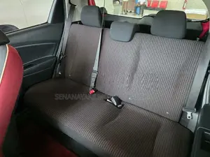 Toyota Vitz Jewela 2017