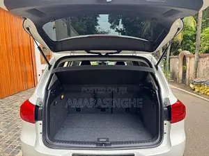 Volkswagen Tiguan 4Motion TSI 2012