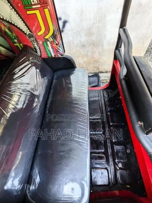 Bajaj RE 2 Stroke 2004