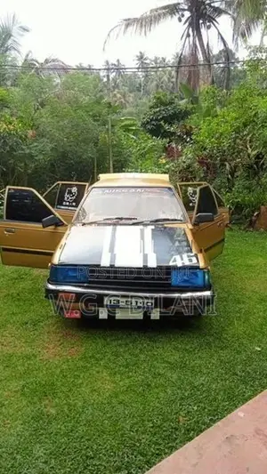 Nissan Sunny B11 1983