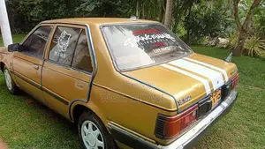 Nissan Sunny B11 1983