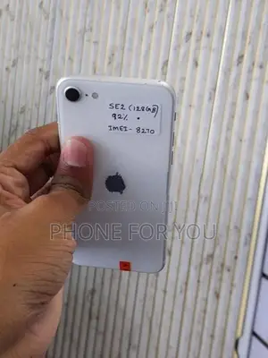 Apple iPhone SE 2 (Used)
