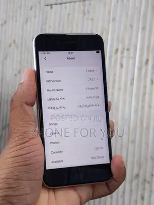 Apple iPhone SE 2 (Used)