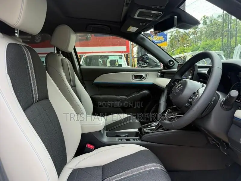 Honda Vezel Z Play 2026