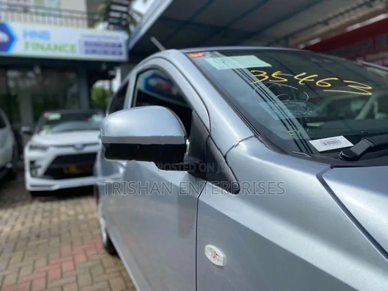 Daihatsu Mira X Limited 2025