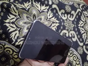 Samsung Galaxy S21 (Used)