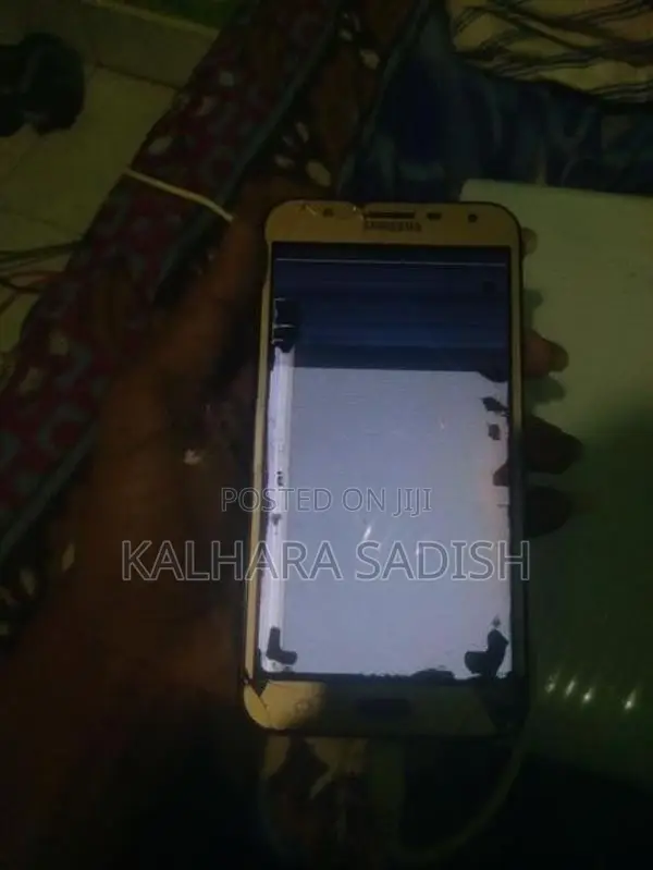 Samsung j7 Nxt (Used)