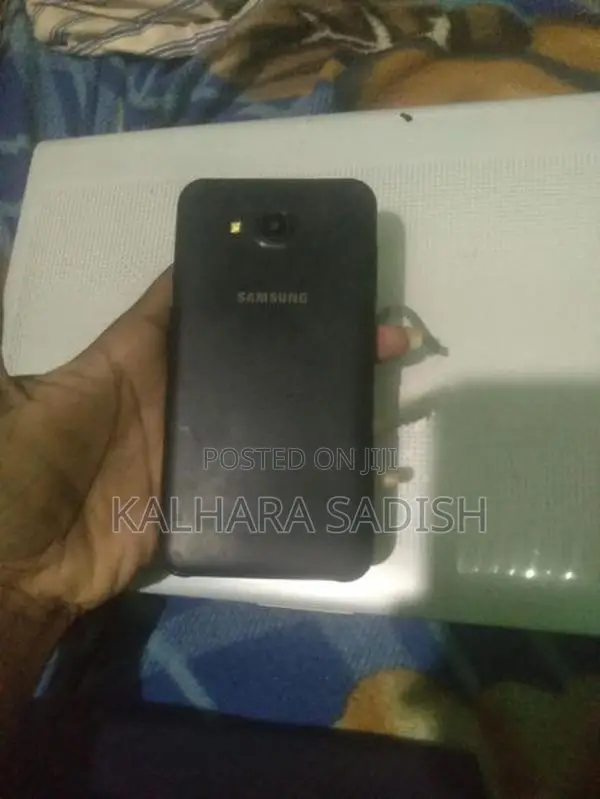 Samsung j7 Nxt (Used)