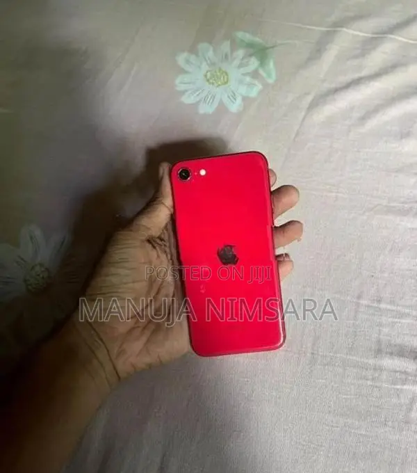 Apple iPhone SE 2 (Used)