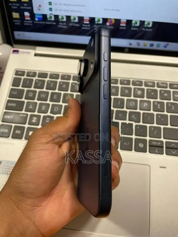 Apple iPhone 17 Pro 256GB (Used)
