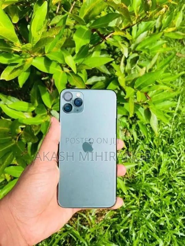 Apple iPhone 11 Pro Max (Used)