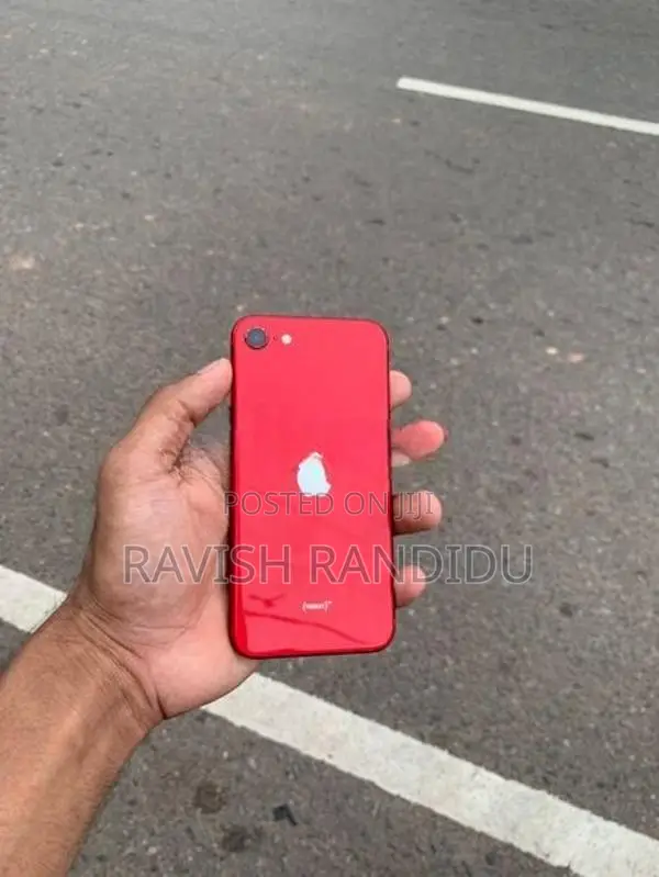 Apple iPhone SE 2 (Used)