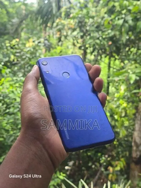 Huawei Y6s 64GB (Used)