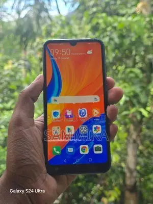 Huawei Y6s 64GB (Used)