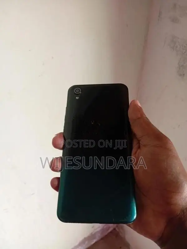 Vivo Y1s (Used)