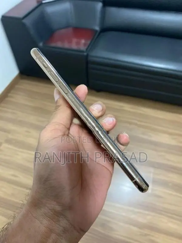 Apple iPhone 11 Pro Max 256GB (Used)