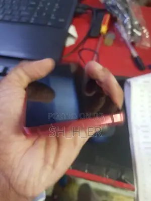 Samsung Galaxy S20FE 256GB (Used)