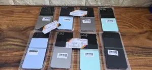 Samsung Galaxy Z Flip 6 256GB (Used)