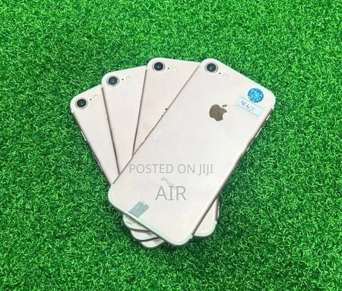 Apple iPhone 7 128GB (Used)