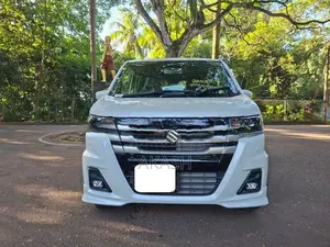 Suzuki Wagon R Custom ZX 2026