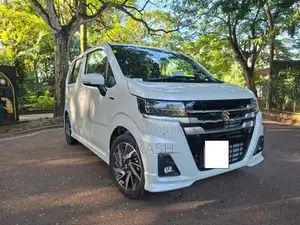Suzuki Wagon R Custom ZX 2026