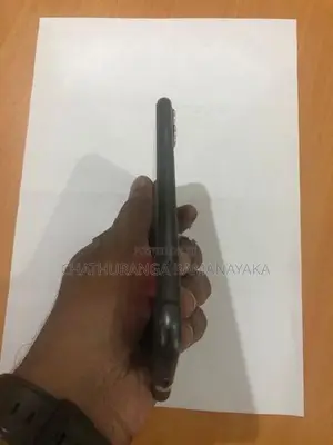 Apple iPhone 11 (Used)