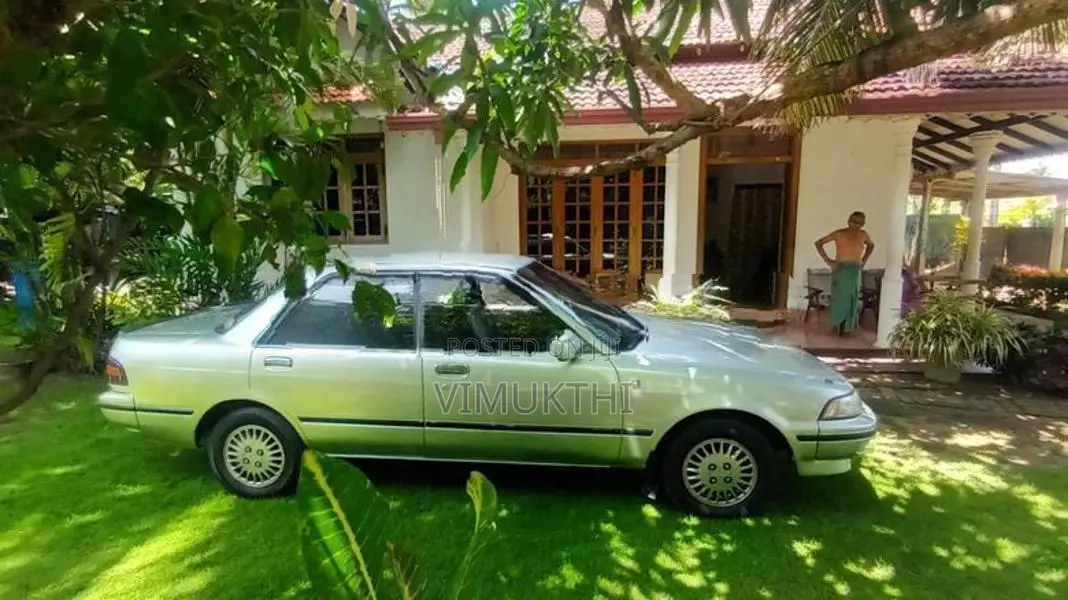 Toyota Corona 1993