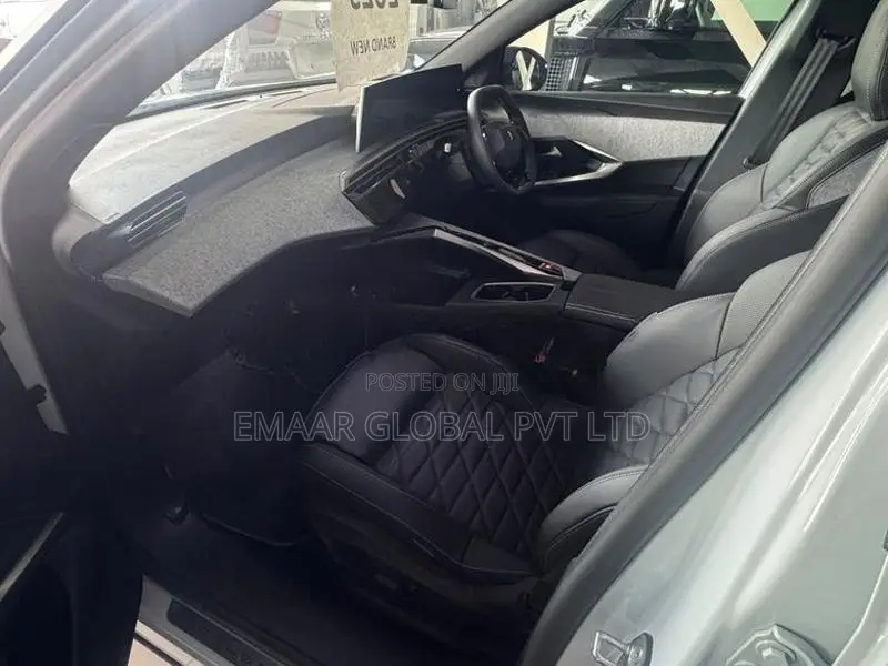 Peugeot 5008 2025