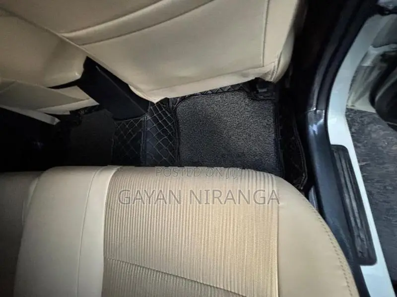 Toyota Premio 2018