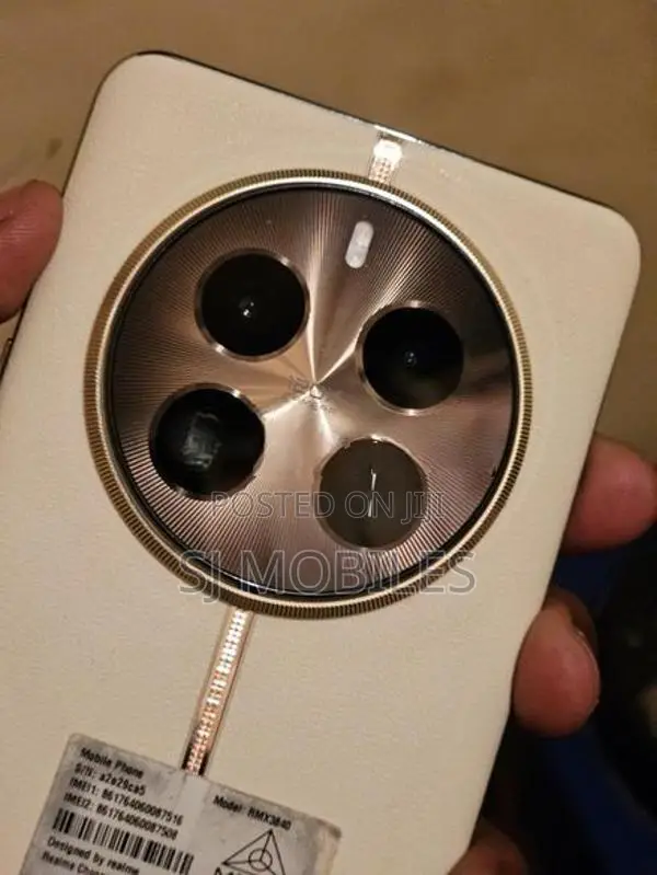 Realme 12 Pro Plus 5G (Used)