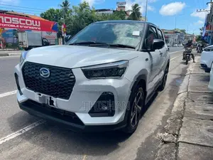 Daihatsu Rocky G Premium 2026