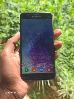 Samsung Wide 3 (Used)